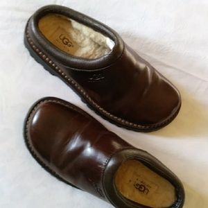 UGG brown mules euc
